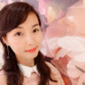 Meet your Posher, Serina